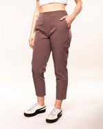 Slim Fit Comfort Pants Marrone Malva - Notorious