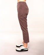 Slim Fit Comfort Pants Marrone Malva - Notorious