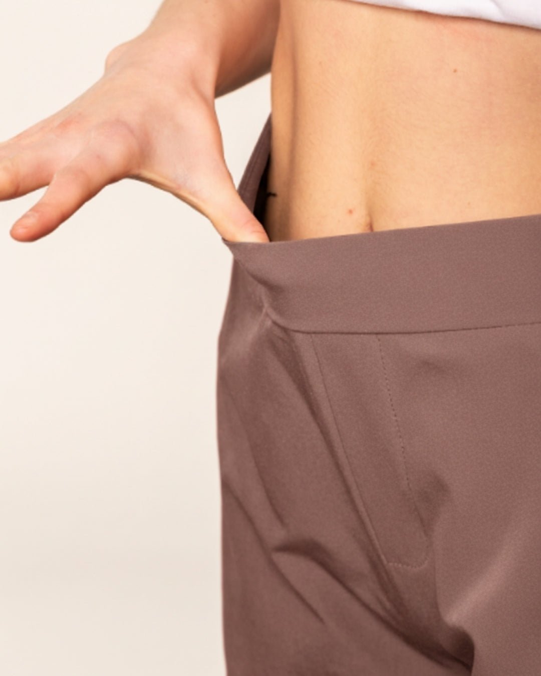 Slim Fit Comfort Pants Marrone Malva - Notorious