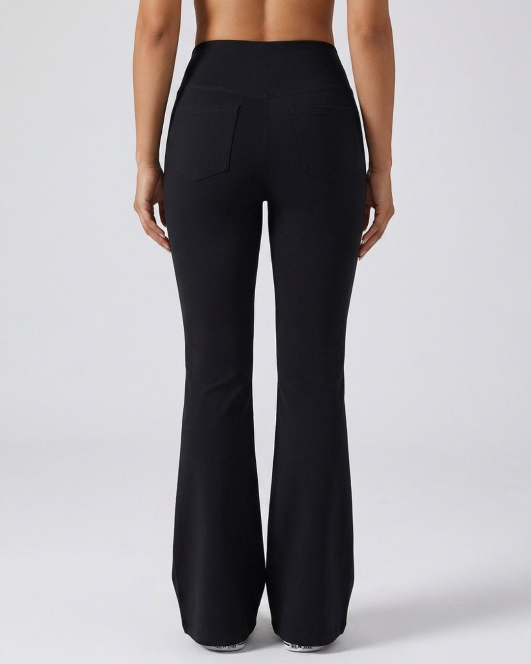 V - Waist Jeans Nero - Notorious